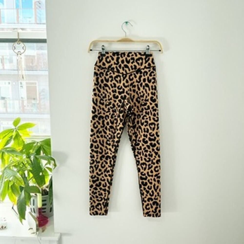 Balance Athletica Leopard Animal Print Leggings Size Small